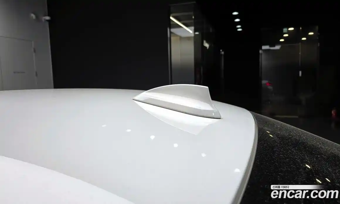 BMW 3 серия 2017 2.0 автомат (гидро), фото 31