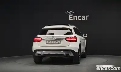 Mercedes-Benz GLA-Class 2018 2.0 гидро, миниатюра 4 Mercedes-Benz GLA-Class 2018 2.0 гидро, миниатюра 4