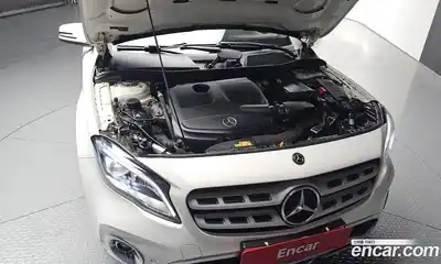 Mercedes-Benz GLA-Class 2018 2.0 гидро, миниатюра 6 Mercedes-Benz GLA-Class 2018 2.0 гидро, миниатюра 6