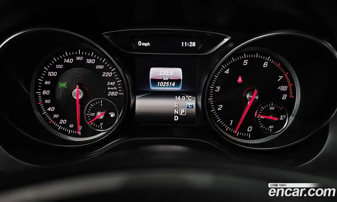 Mercedes-Benz GLA-Class 2018 2.0 гидро, фото 8 Mercedes-Benz GLA-Class 2018 2.0 гидро, фото 8