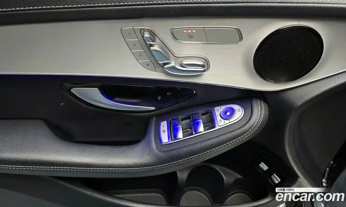 Mercedes-Benz GLC-Class 2021 2.0 автомат (гидро), фото 25