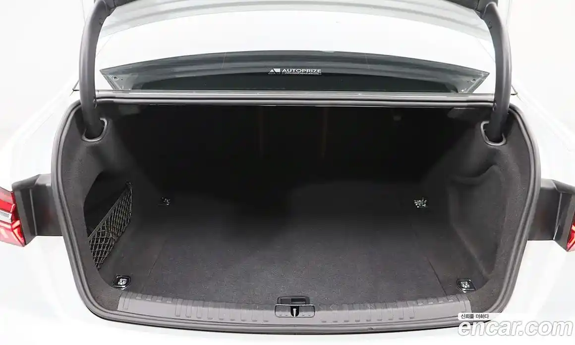 Audi A6 2021 2.0 автомат (гидро), фото 19