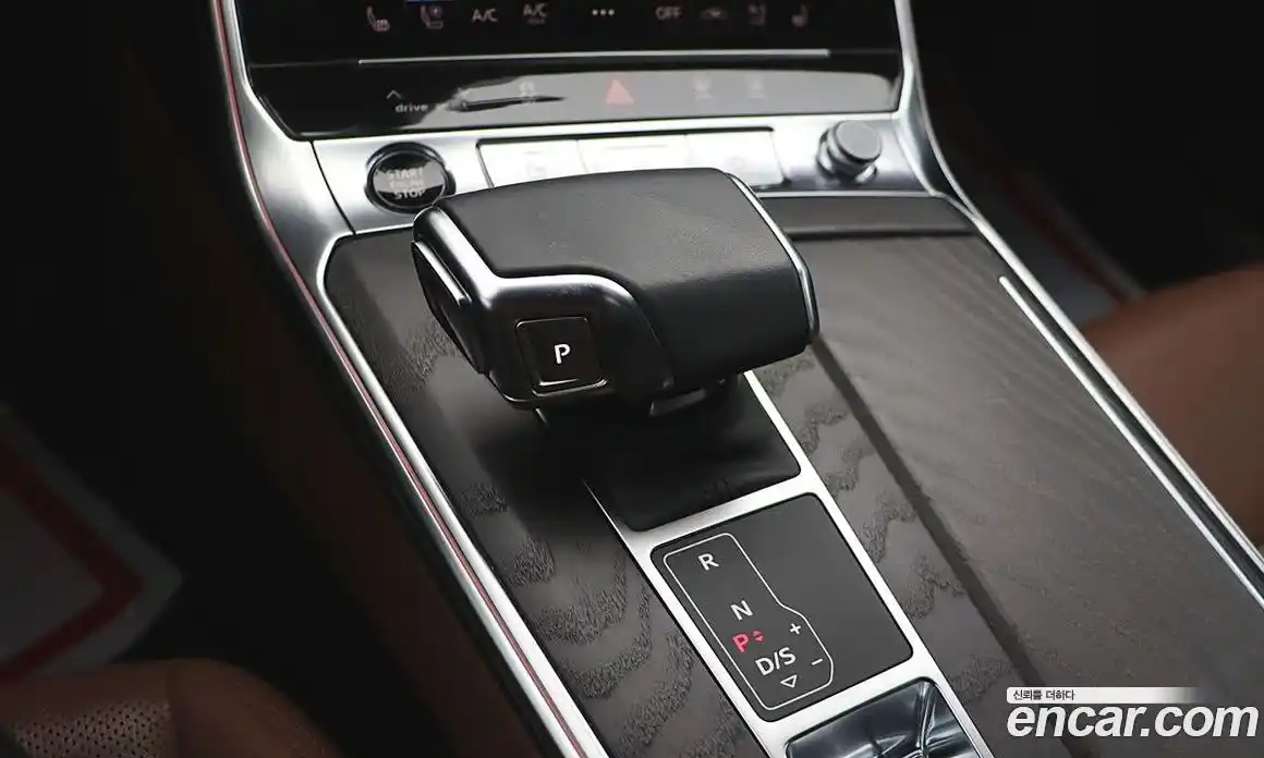 Audi A6 2021 2.0 автомат (гидро), фото 9