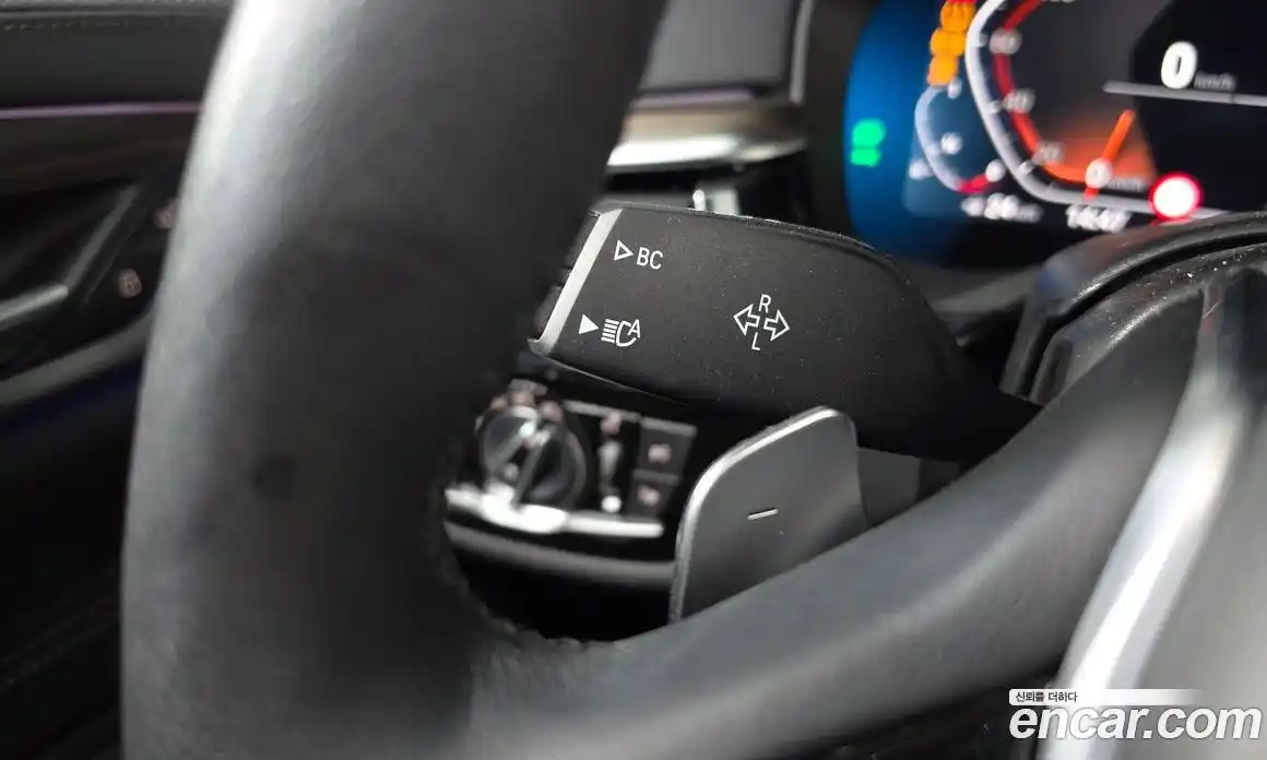 BMW 6 серия 2023 3.0 автомат (гидро), фото 30