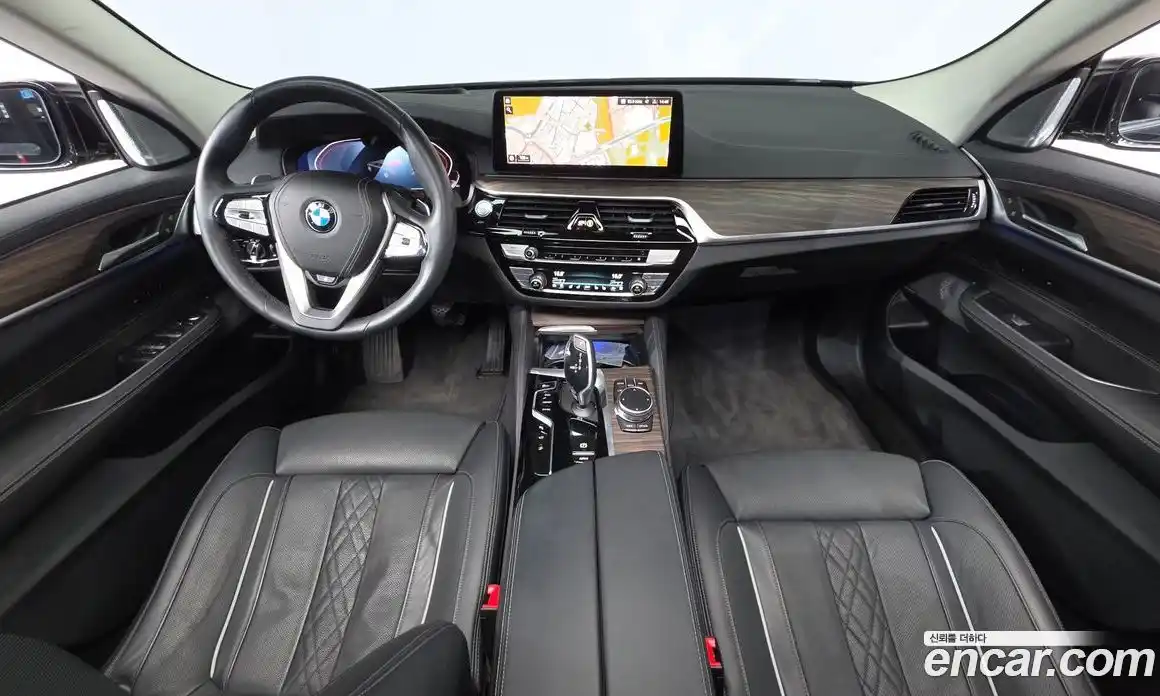BMW 6 серия 2023 3.0 автомат (гидро), фото 10