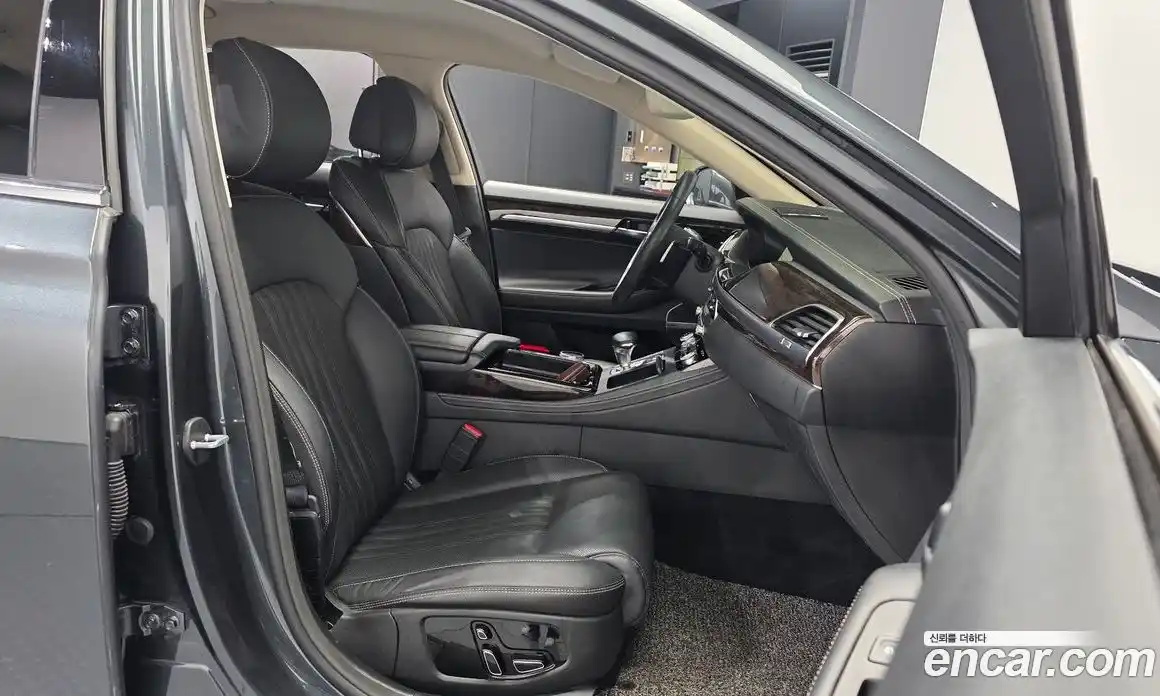 Genesis G90 2019 3.8 автомат (гидро), фото 17