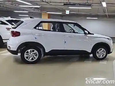 Hyundai Venue 2026 1.6 автомат (гидро), миниатюра 5