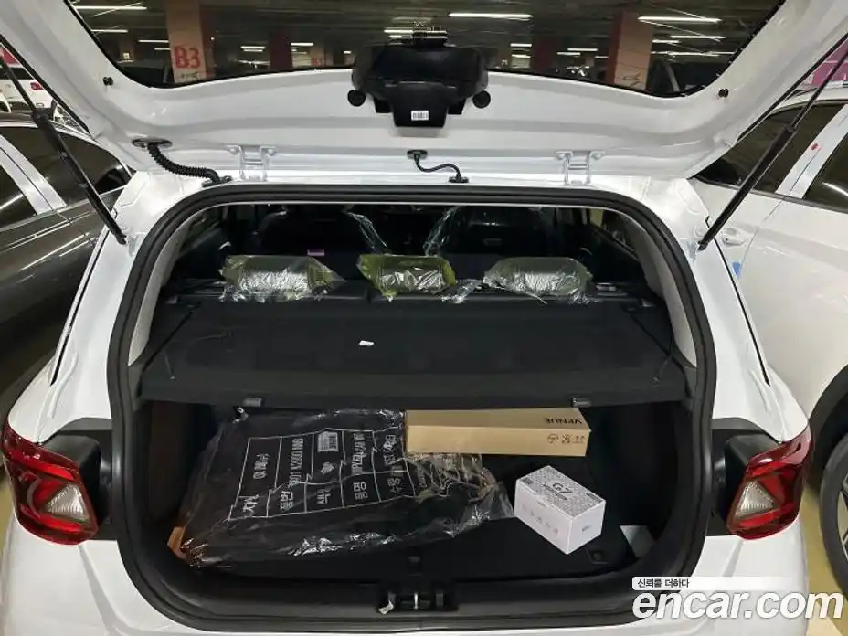 Hyundai Venue 2026 1.6 автомат (гидро), фото 7