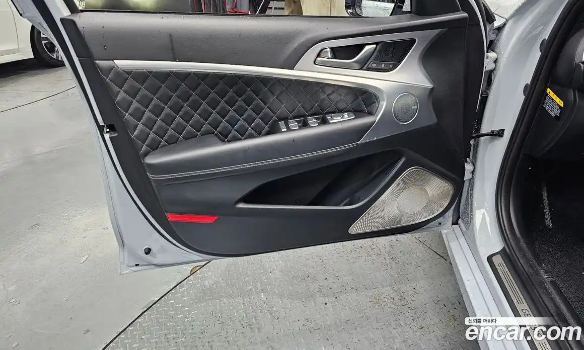 Genesis G70 2019 3.3 автомат (гидро), фото 14