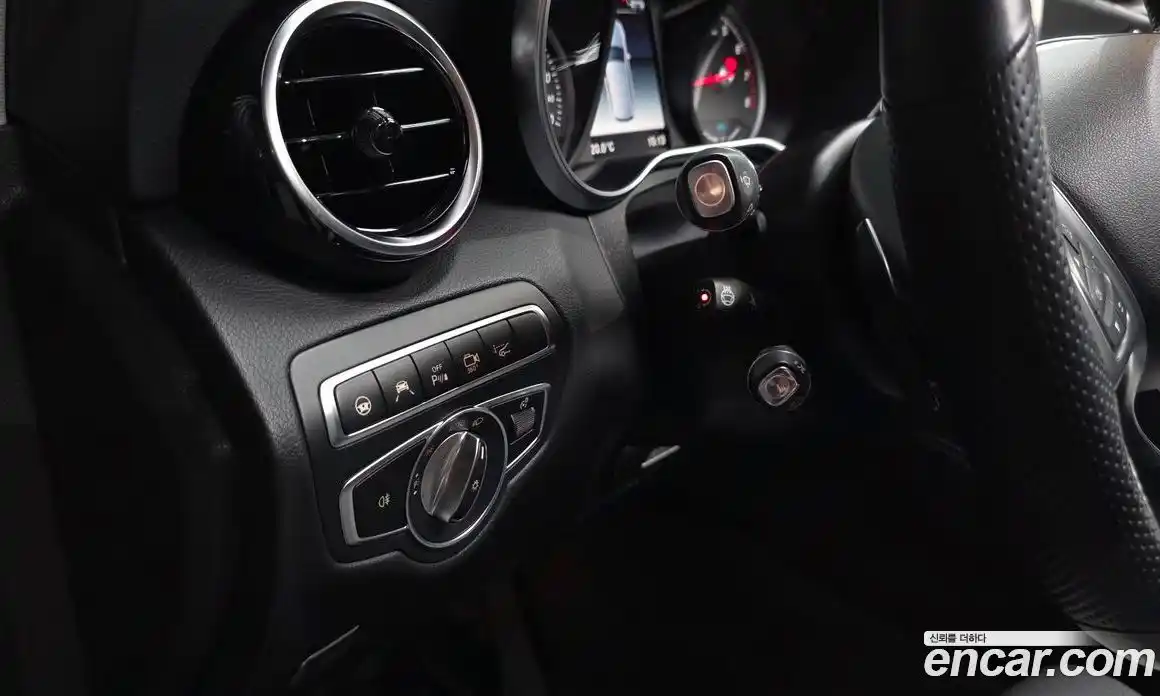 Mercedes-Benz GLC-Class 2019 2.0 автомат (гидро), фото 35