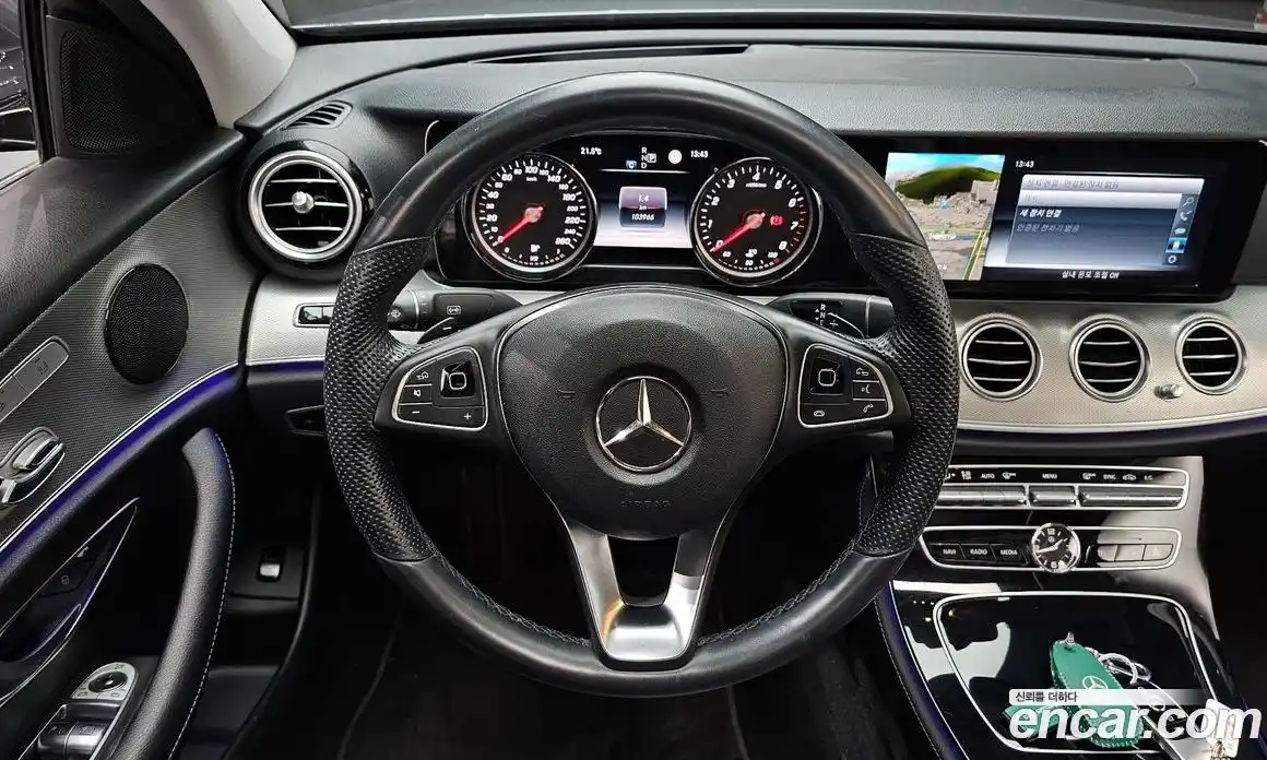 Mercedes-Benz E-Class 2016 2.0 автомат (гидро), фото 12