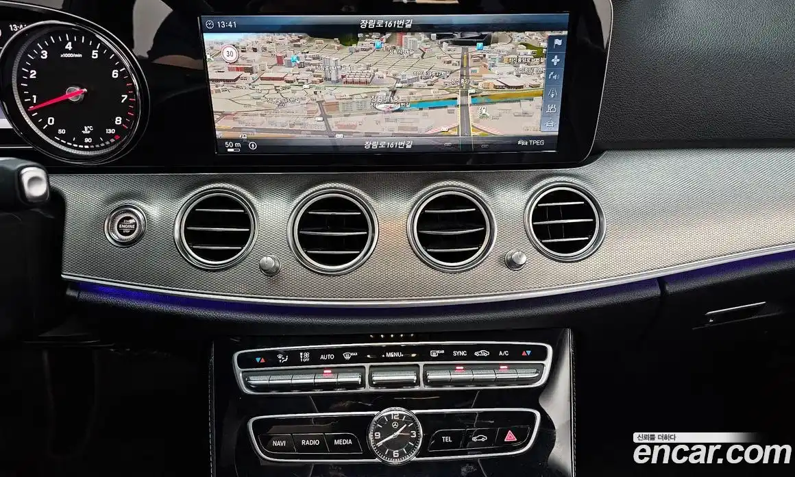 Mercedes-Benz E-Class 2016 2.0 автомат (гидро), фото 13