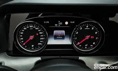 Mercedes-Benz E-Class 2016 2.0 автомат (гидро), миниатюра 8
