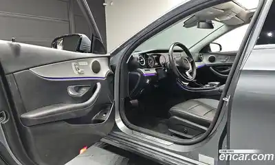 Mercedes-Benz E-Class 2016 2.0 автомат (гидро), миниатюра 10