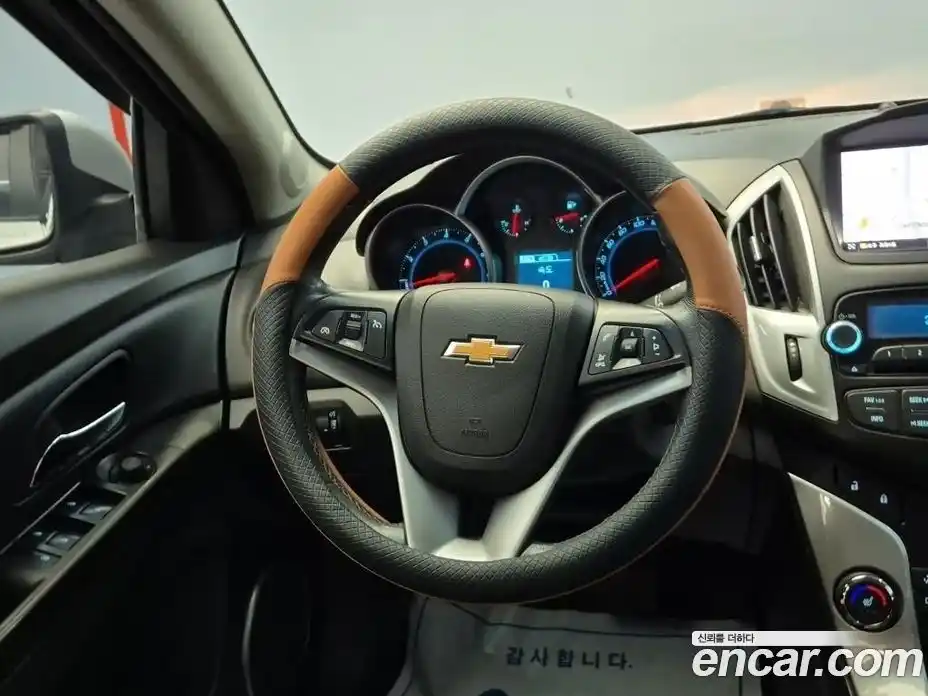 Chevrolet Cruze 2013 1.8 автомат (гидро), фото 12