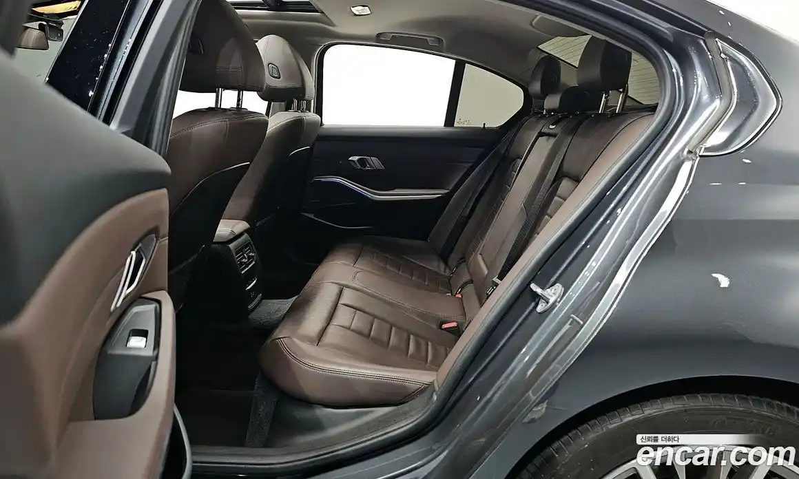 BMW 3 серия 2020 2.0 автомат (гидро), фото 12