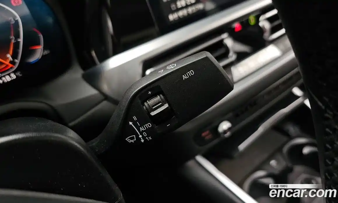 BMW 3 серия 2020 2.0 автомат (гидро), фото 17