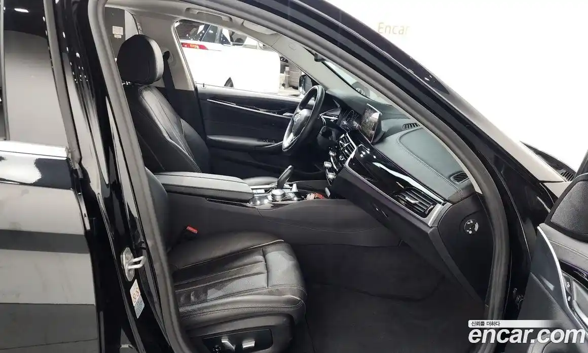 BMW 5 серия 2019 2.0 автомат (гидро), фото 16