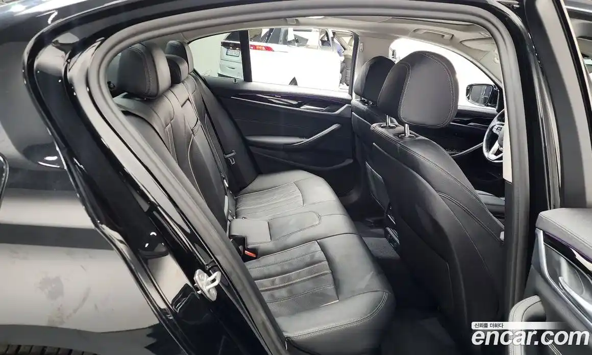 BMW 5 серия 2019 2.0 автомат (гидро), фото 17