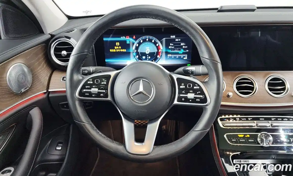 Mercedes-Benz E-Class 2019 2.0 автомат (гидро), фото 13