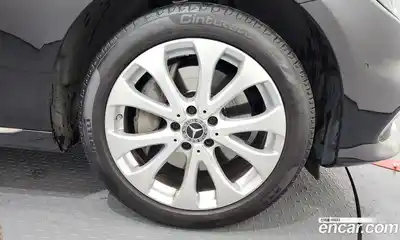 Mercedes-Benz E-Class 2019 2.0 автомат (гидро), миниатюра 5