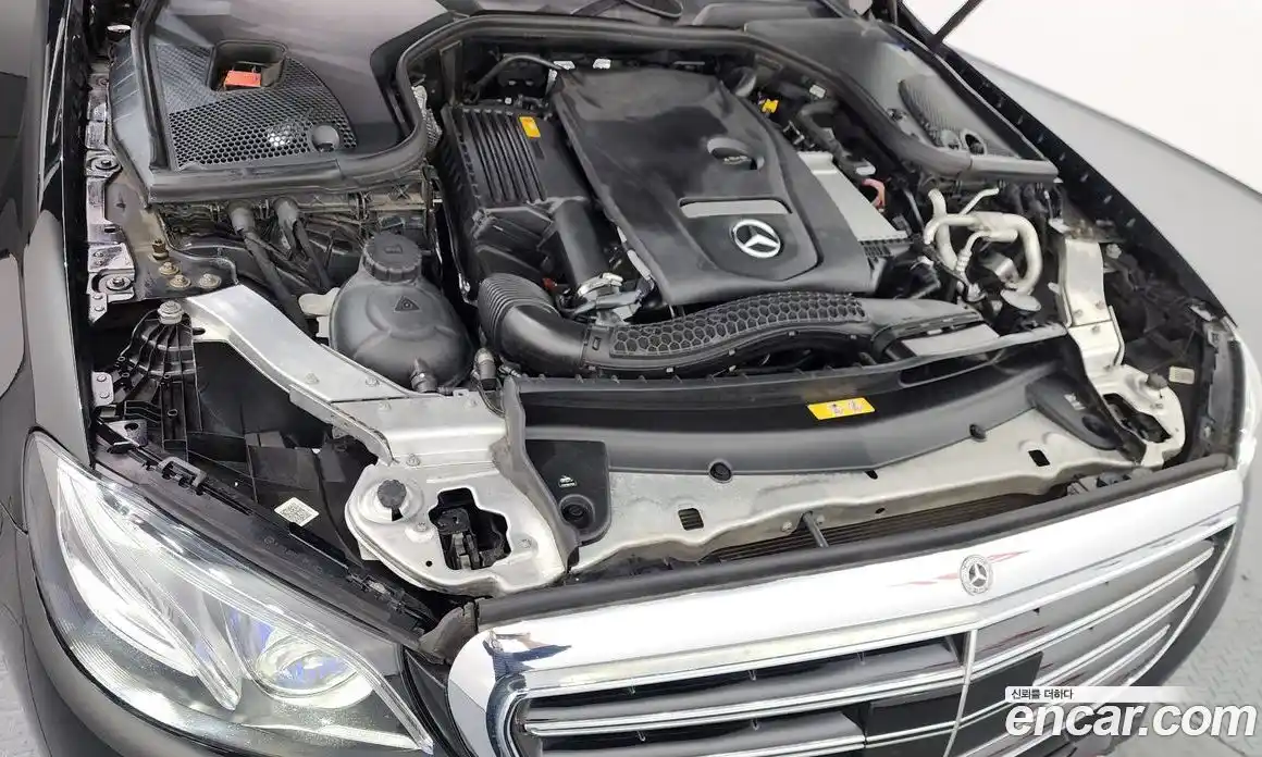 Mercedes-Benz E-Class 2019 2.0 автомат (гидро), фото 6