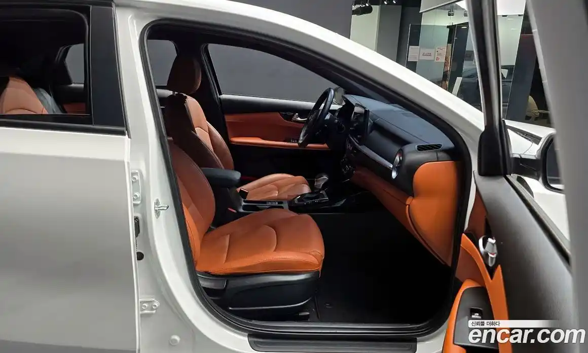 Kia K3 2022 1.6 автомат (гидро), фото 17
