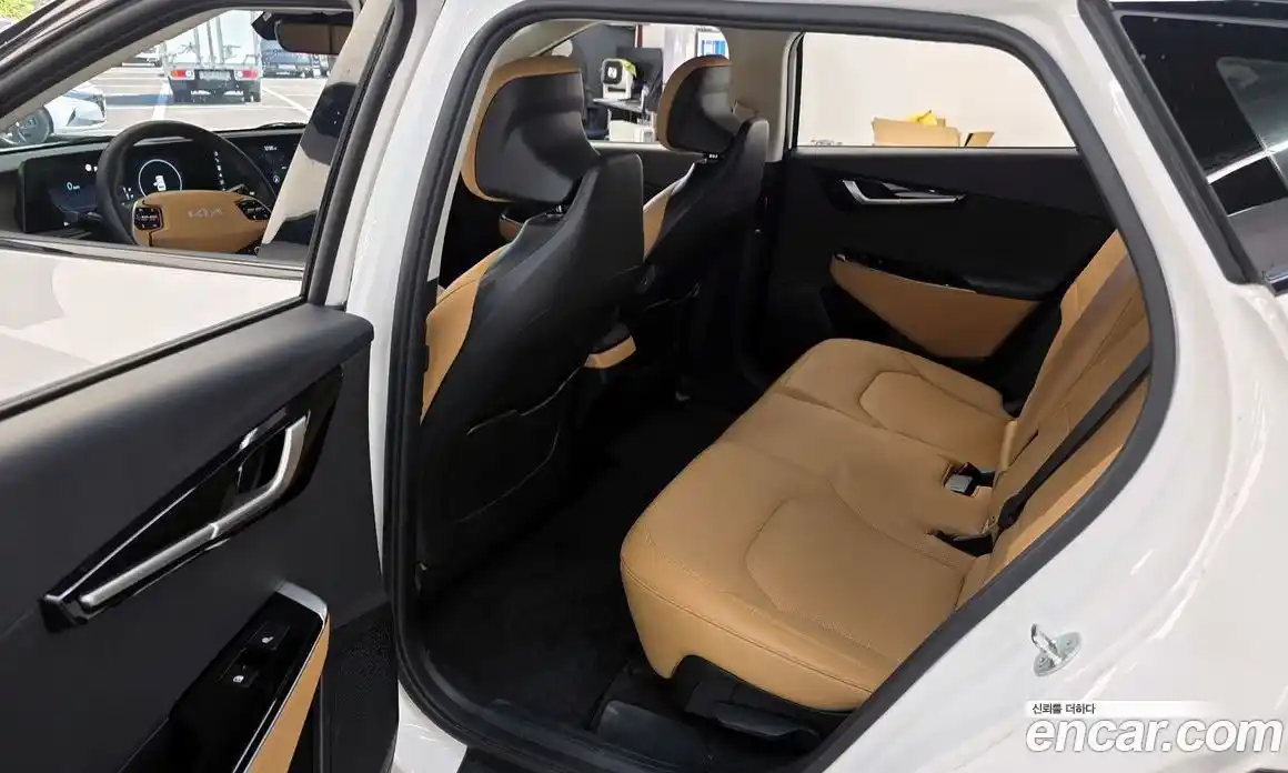 Kia EV6 2024 0.1 автомат (гидро), фото 17