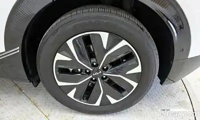 Kia EV6 2024 0.1 автомат (гидро), миниатюра 7
