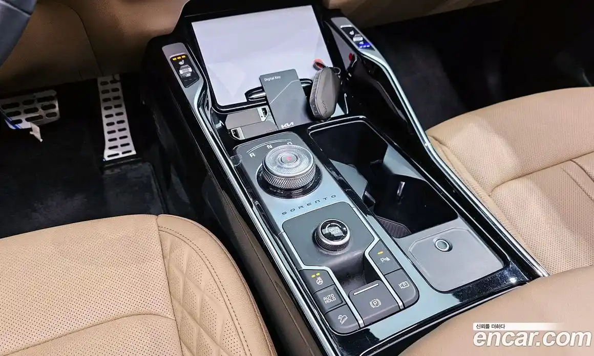 Kia Sorento 2024 1.6 автомат (гидро), фото 12