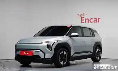 Kia EV3, 2025, 40 189 км