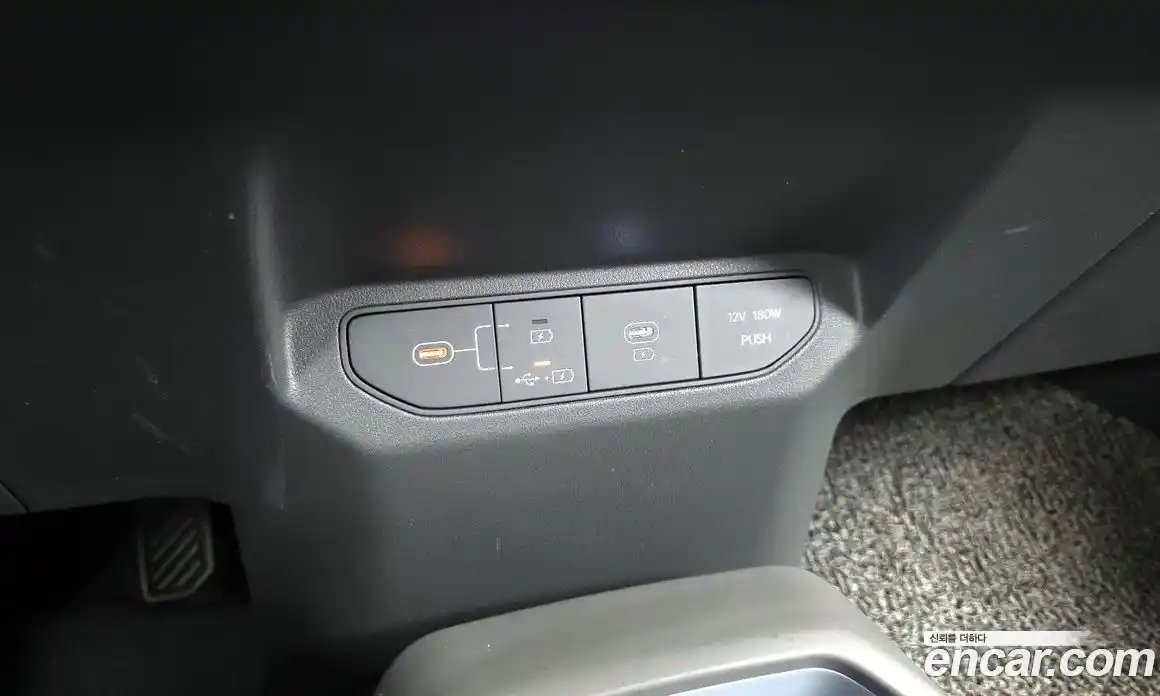 Kia EV3 2025 0.2 автомат (гидро), фото 31