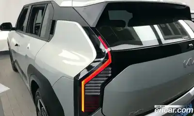 Kia EV3 2025 0.2 автомат (гидро), миниатюра 9