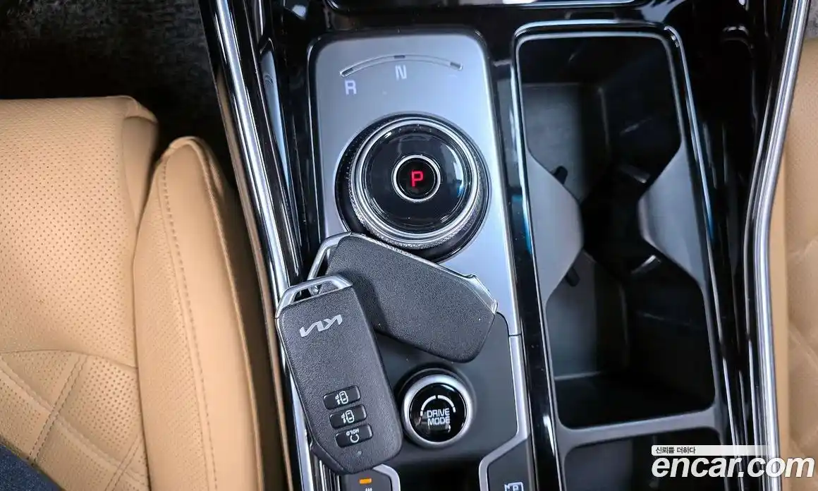 Kia Sorento 2022 1.6 автомат (гидро), фото 12