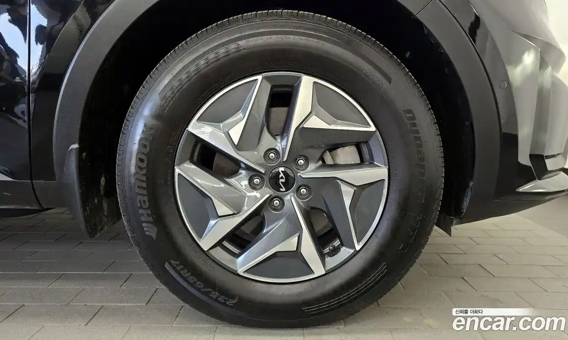 Kia Sorento 2022 1.6 автомат (гидро), фото 5