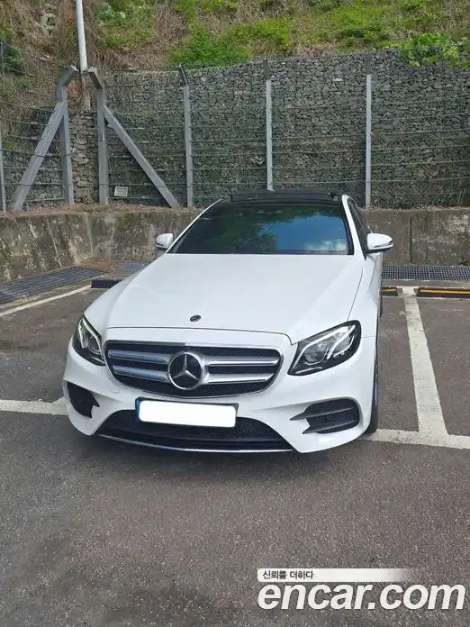 Mercedes-Benz E-Class 2020 2.0 автомат (гидро), фото 3