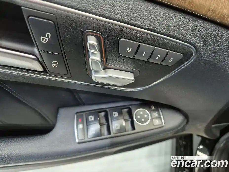 Mercedes-Benz E-Class 2013 3.5 автомат (гидро), фото 13