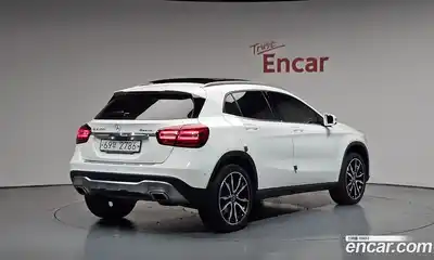 Mercedes-Benz GLA-Class, 2019, 104 725 км