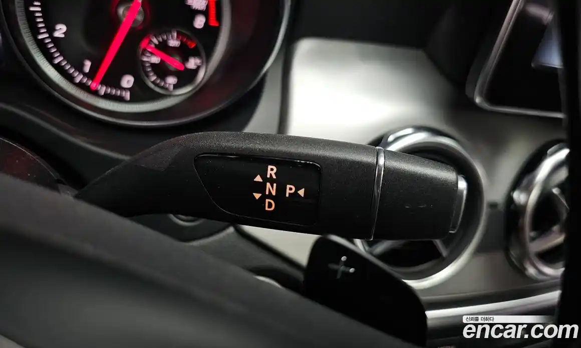 Mercedes-Benz GLA-Class 2019 2.0 гидро, фото 11 Mercedes-Benz GLA-Class 2019 2.0 гидро, фото 11