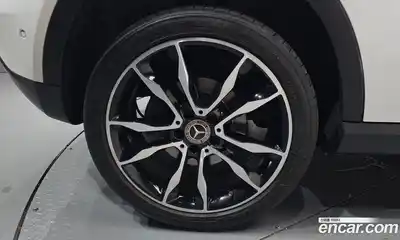 Mercedes-Benz GLA-Class 2019 2.0 гидро, миниатюра 6 Mercedes-Benz GLA-Class 2019 2.0 гидро, миниатюра 6