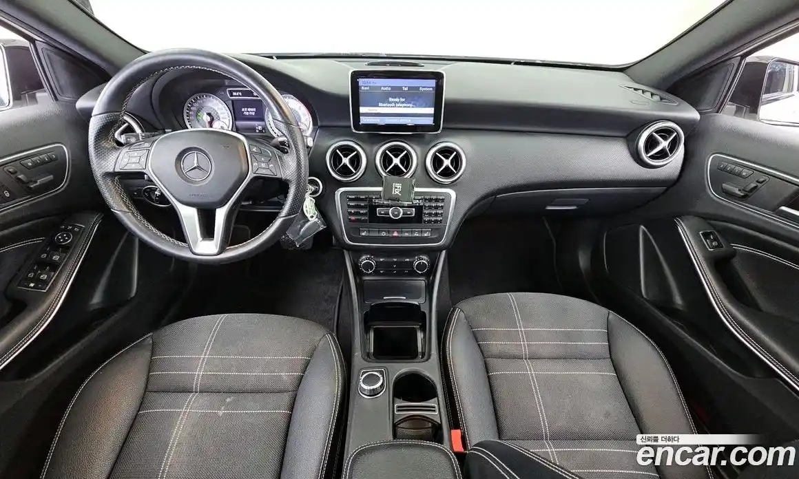 Mercedes-Benz A-Class 2013 1.8 гидро, фото 7 Mercedes-Benz A-Class 2013 1.8 гидро, фото 7