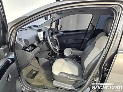 Chevrolet Spark 2012 1.0 автомат (гидро), миниатюра 8
