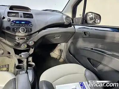 Chevrolet Spark 2012 1.0 автомат (гидро), миниатюра 10