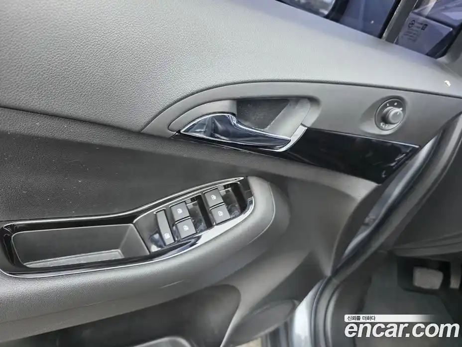 Chevrolet Orlando 2015 2.0 автомат (гидро), фото 16