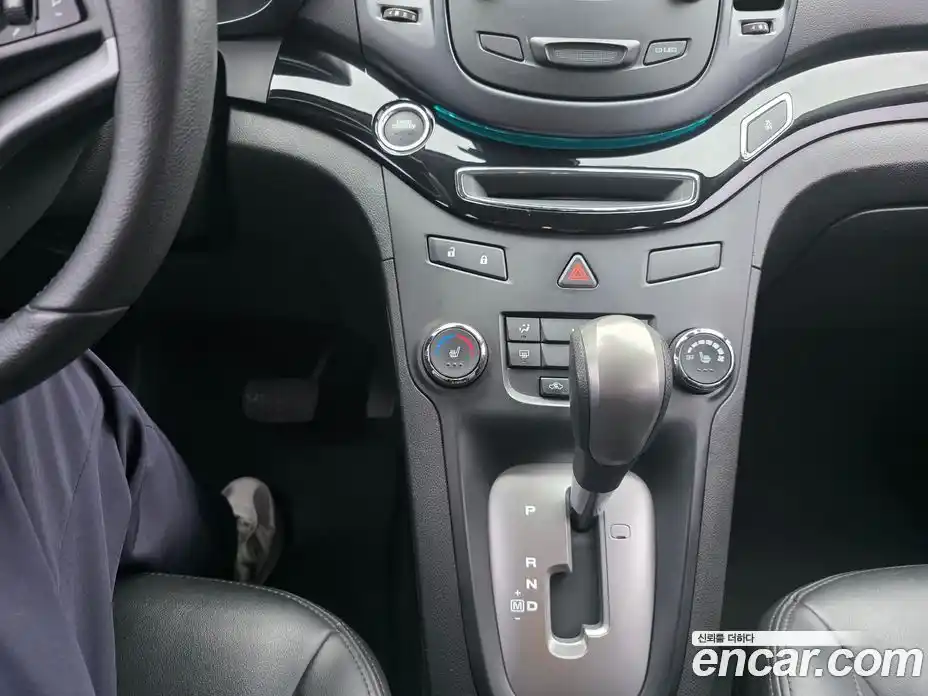 Chevrolet Orlando 2015 2.0 автомат (гидро), фото 9