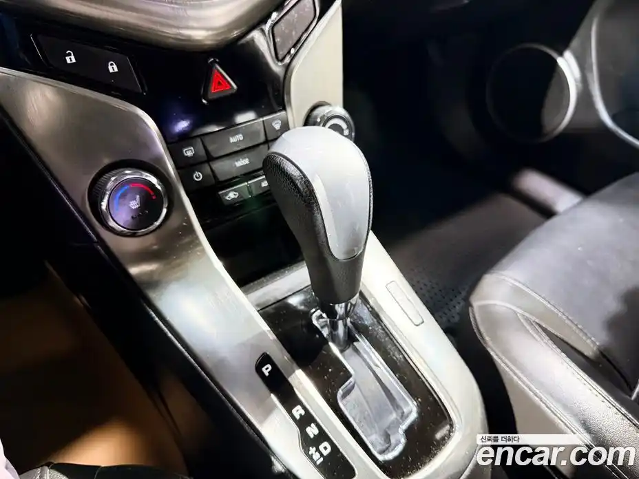 Chevrolet Cruze 2014 1.8 автомат (гидро), фото 11