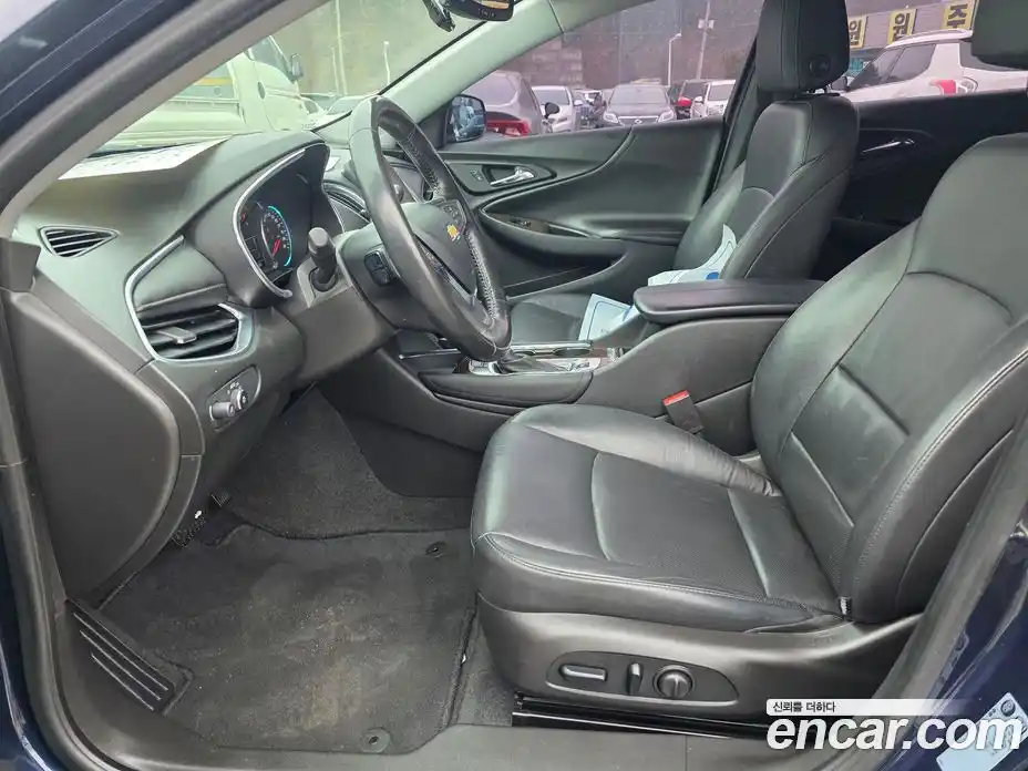 Chevrolet Malibu 2018 2.0 автомат (гидро), фото 10