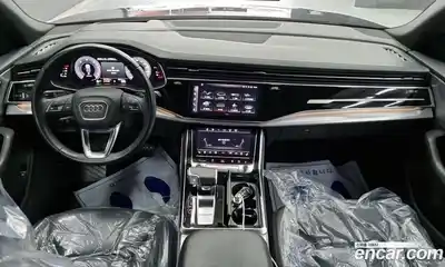 Audi Q8 2021 3.0 автомат (гидро), миниатюра 5