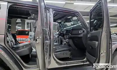 Jeep Wrangler 2025 2.0 автомат (гидро), миниатюра 11