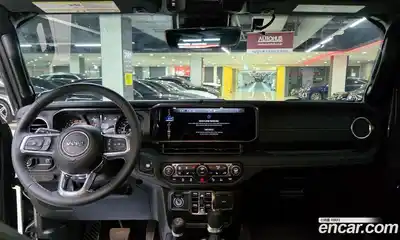 Jeep Wrangler 2025 2.0 автомат (гидро), миниатюра 12